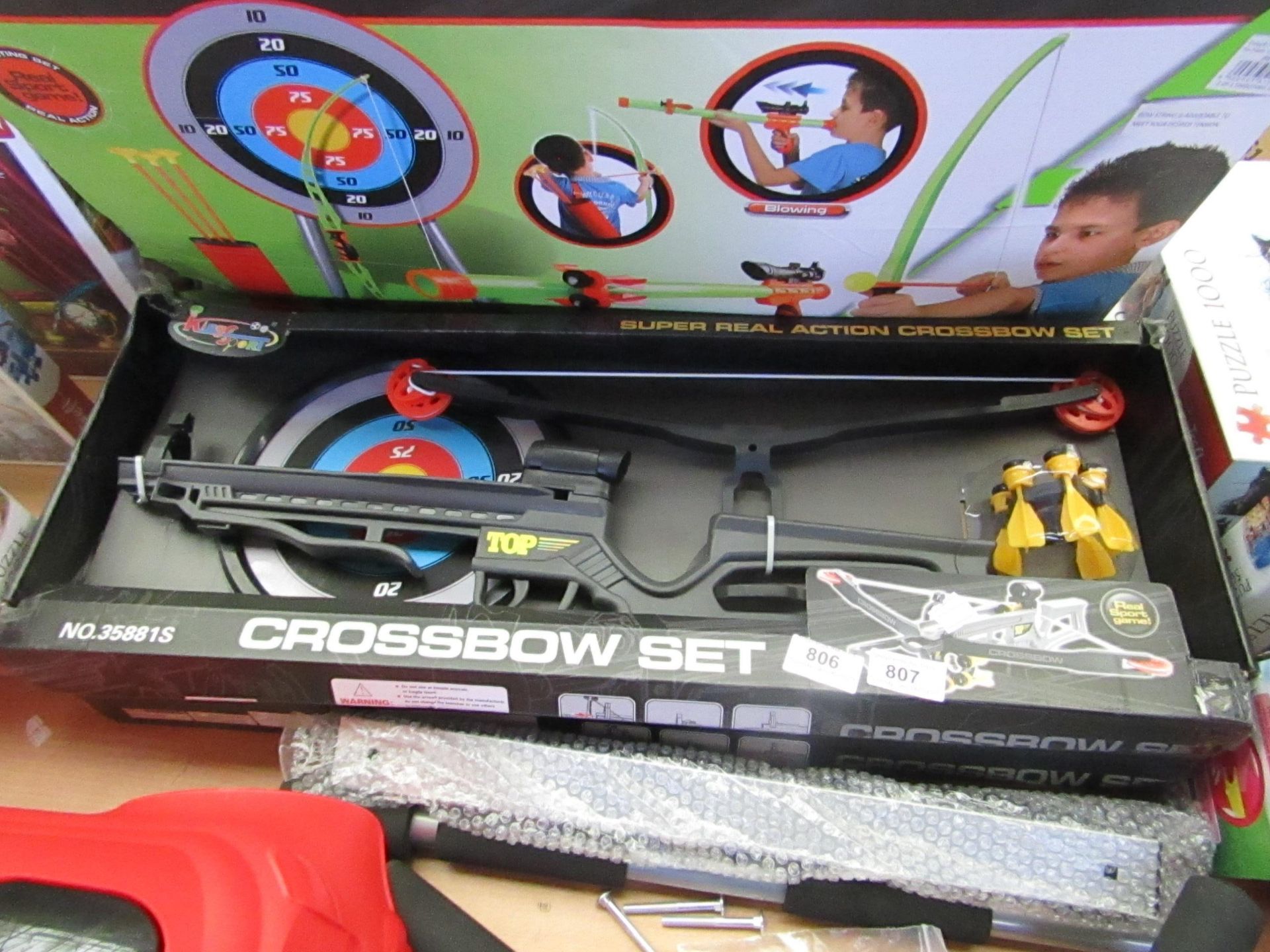 Kingsport Crossbow Set - New & Boxed