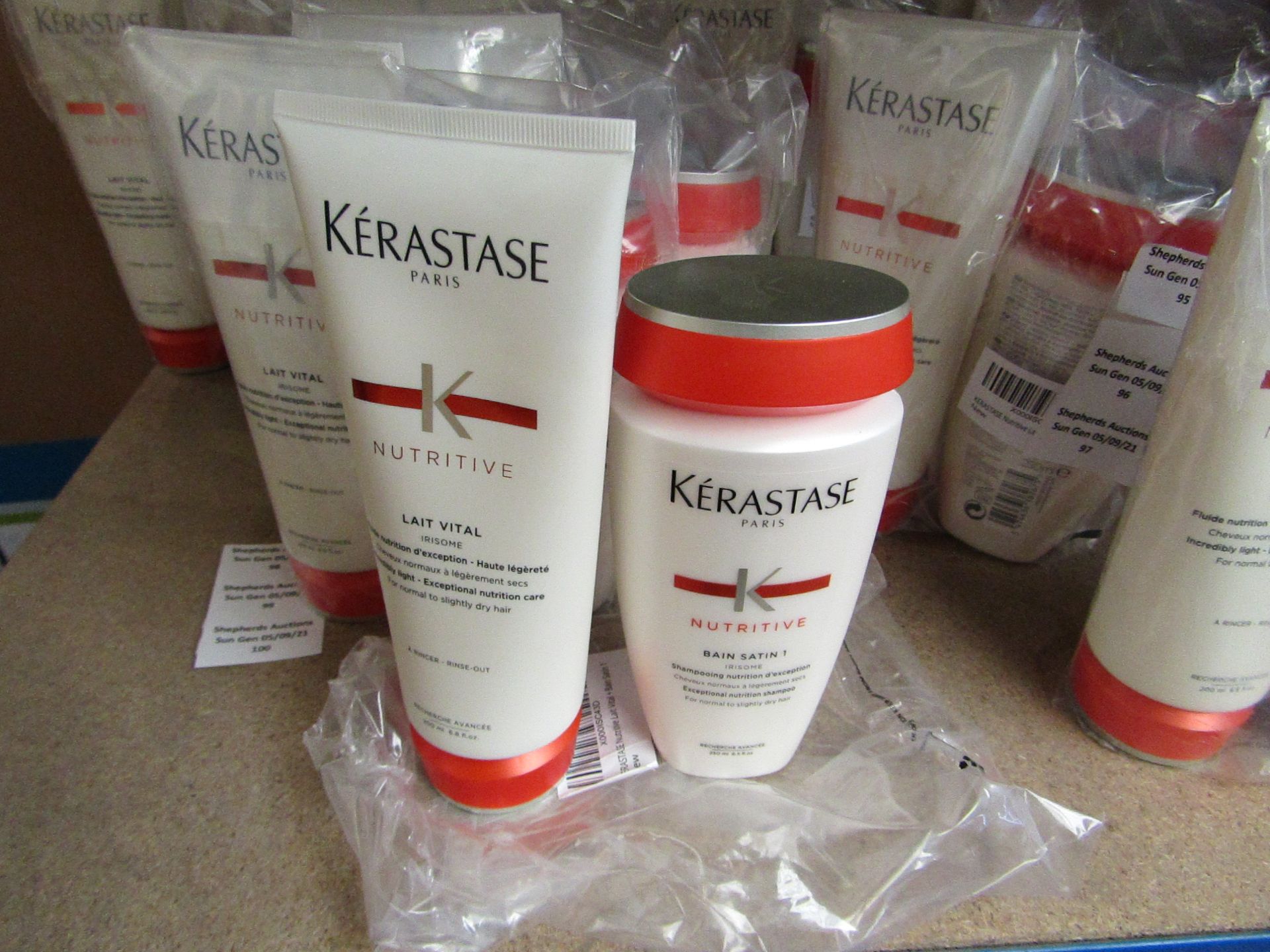 1x Duo Set Kersastase Paris Nutritive Lait Vital - 250ML + Bain Satin 1 - 250ML - New & Package -