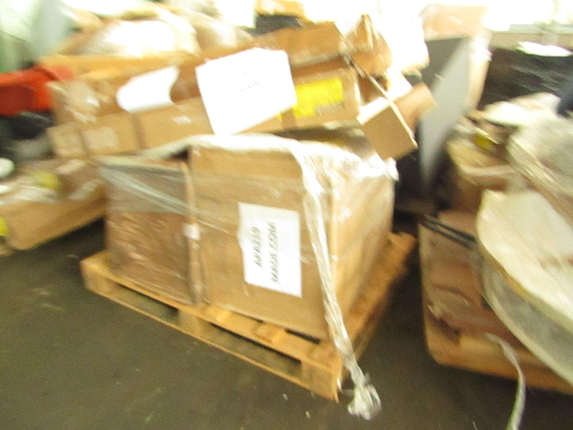 | 1X | PALLET OF FAULTY / MISSING PARTS / DAMAGED CUSTOMER RETURNS MADE.COM STOCK UNMANIFESTED |