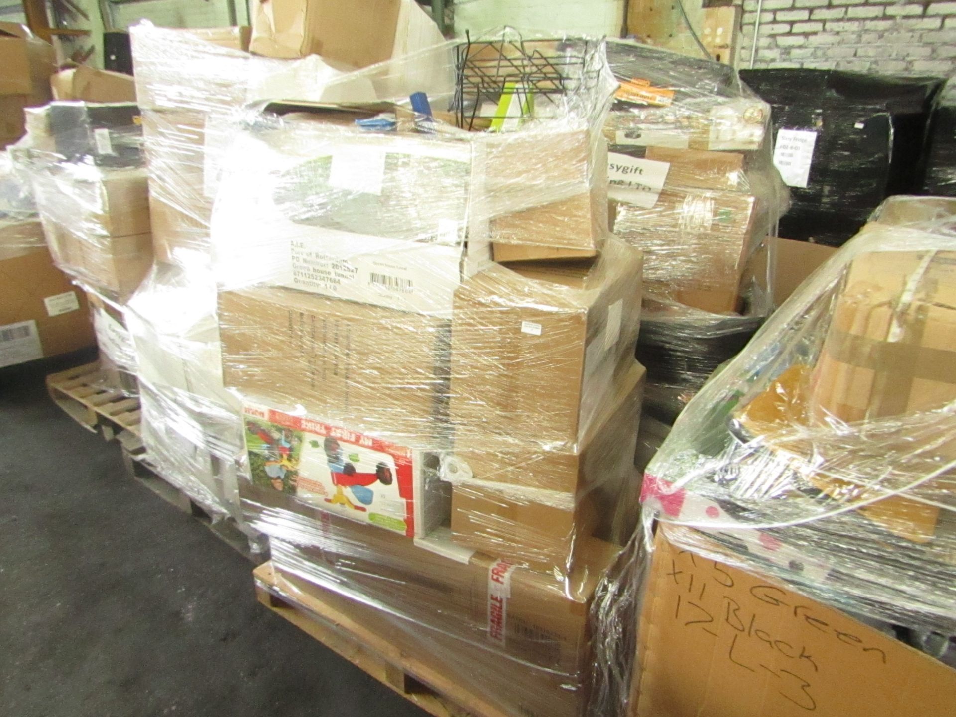 1X PALLET CONTAINING VARIOUS CUSTOMER RETURN GENERAL ITEMS | ALL ITEMS ARE UNCHECKED |