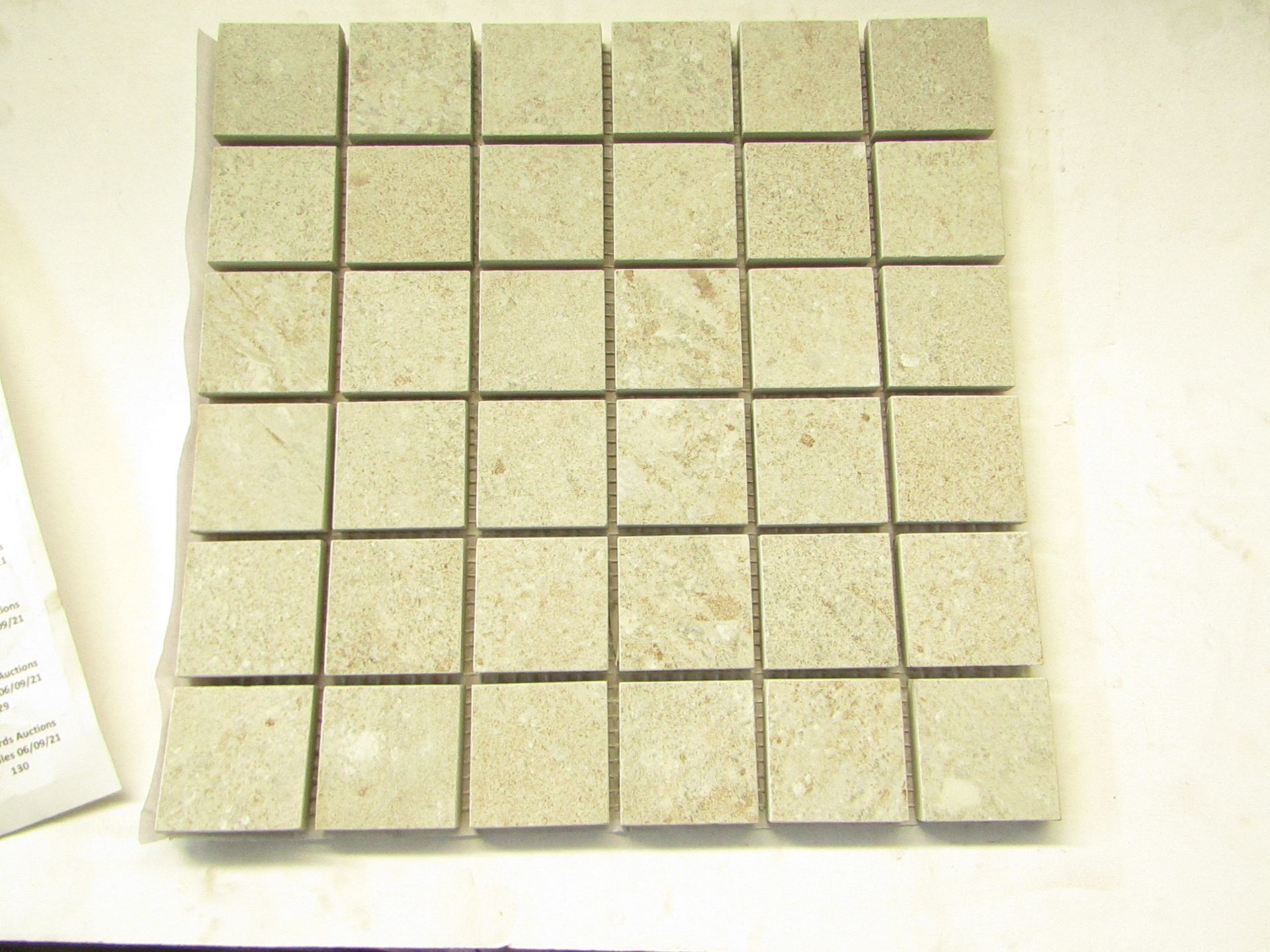 8x Boxes of 11 300x300 District HD Soft Grey Mosaic 58288, brand new. RRP £15.36 a box, Total Lot