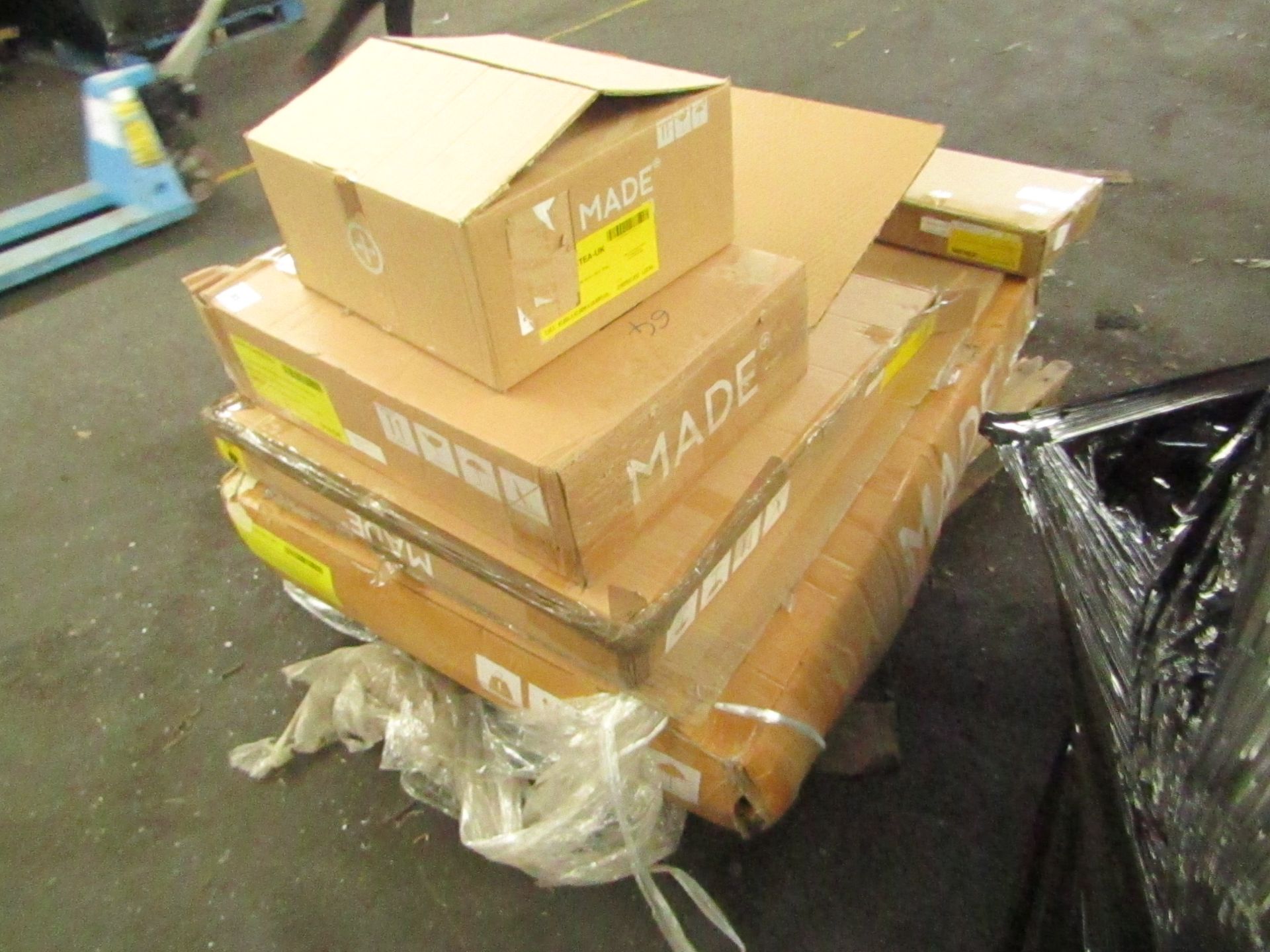 | 1X | PALLET OF FAULTY / MISSING PARTS / DAMAGED CUSTOMER RETURNS MADE.COM STOCK UNMANIFESTED |