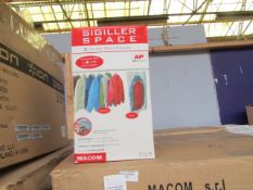 4x Sigiller Space - Box of 2 Clear Hanging Wardrobe Vaccum Storage bags - RRP £14.99 - Unchecked &