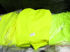 Unbranded - Polyethane 2 Piece Workwear Set : Jacket & Trousers - Size Large - Unused & Packaged.