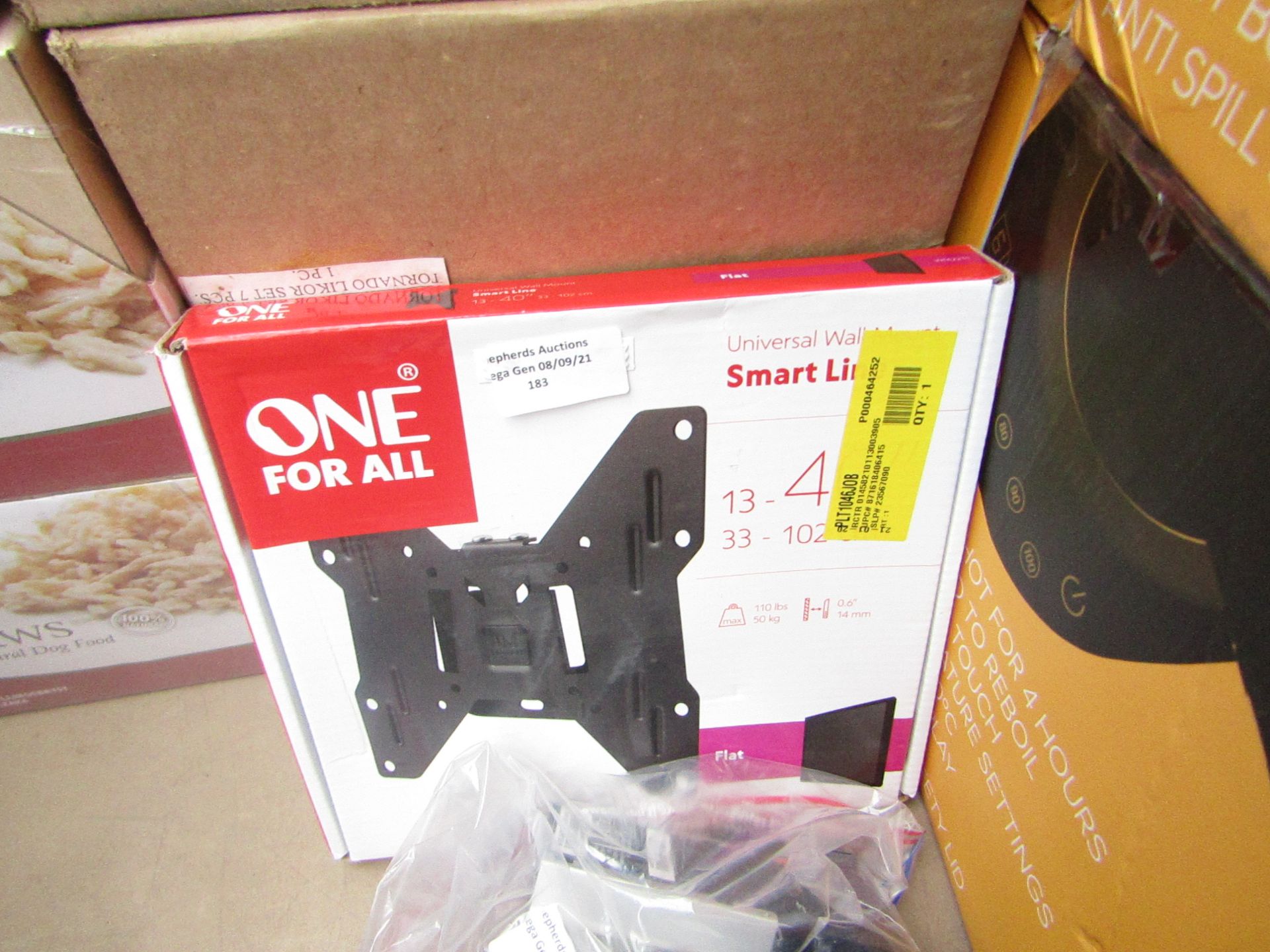 1x One for all flat universal wall mount - unchecked & boxed.