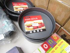 3x Progress non-stick cake tin - looks unused & has sticker on still.