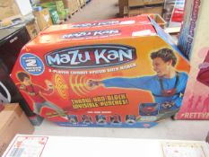 1x Mazukan 2 player combat system with kicker - unchecked & boxed.