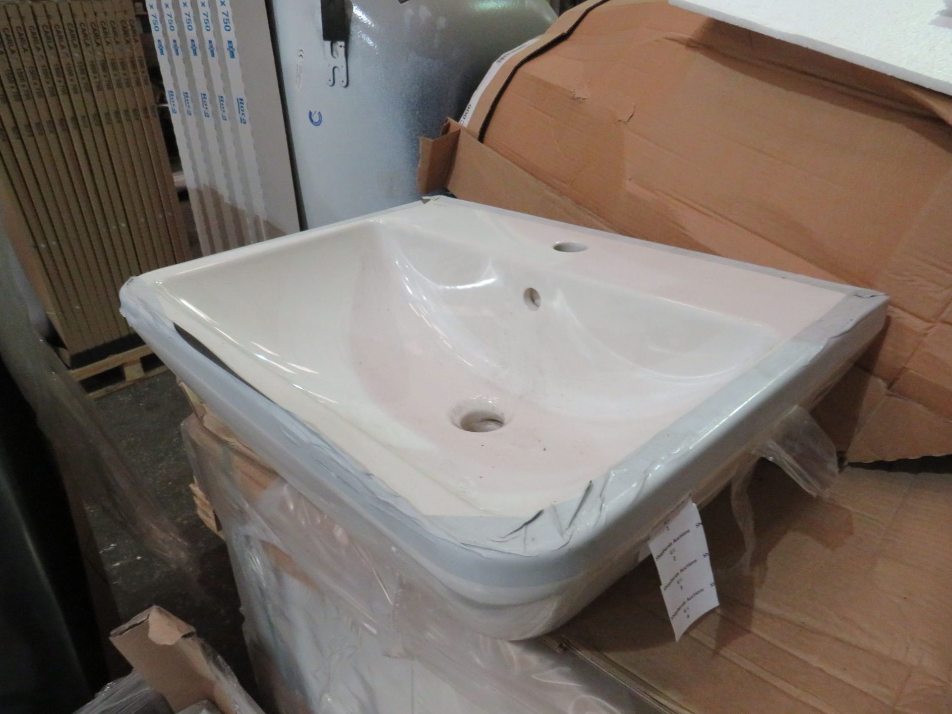 Vitra 600mm 1TH Basin