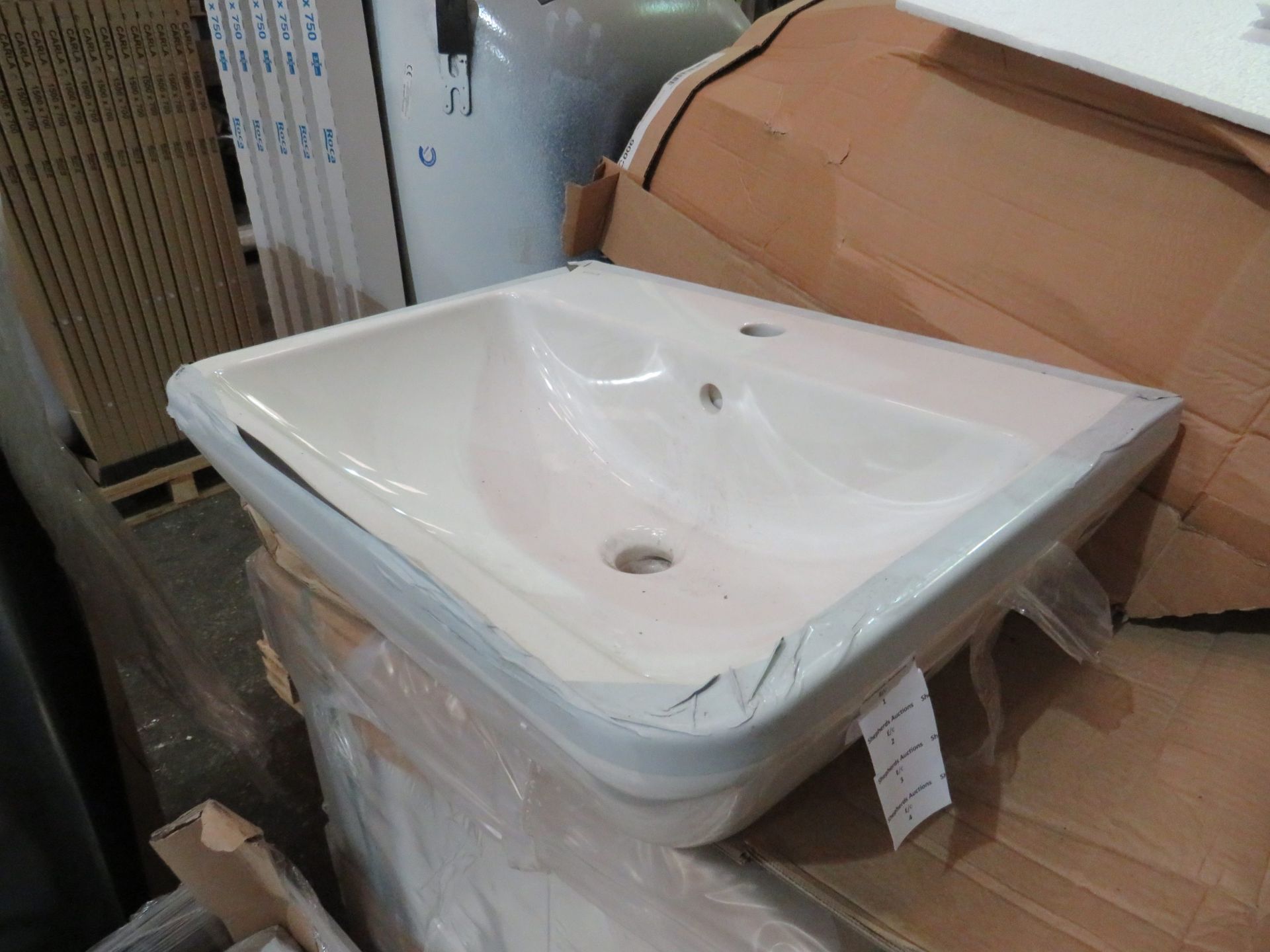 Vitra 600mm 1TH Basin