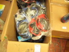 1X PACK OF ELBOW AND KNEE PADS RED AND BLUE, UNCHECKED AND PACKAGED, PLEASE NOTE THESE WILL BE