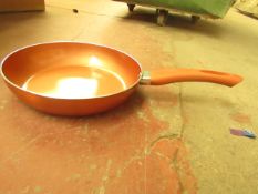 1x Non Stick Frying Pan