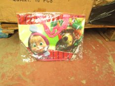 1X MASHA AND THE BEAR ZIP CARRY BAG, UNCHECKED AND PACKAGED, SEE PICTURE