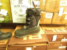 RiverLand - Boys Snow Boots - Size 3 - Unused & Boxed. - Please See Image For Design.