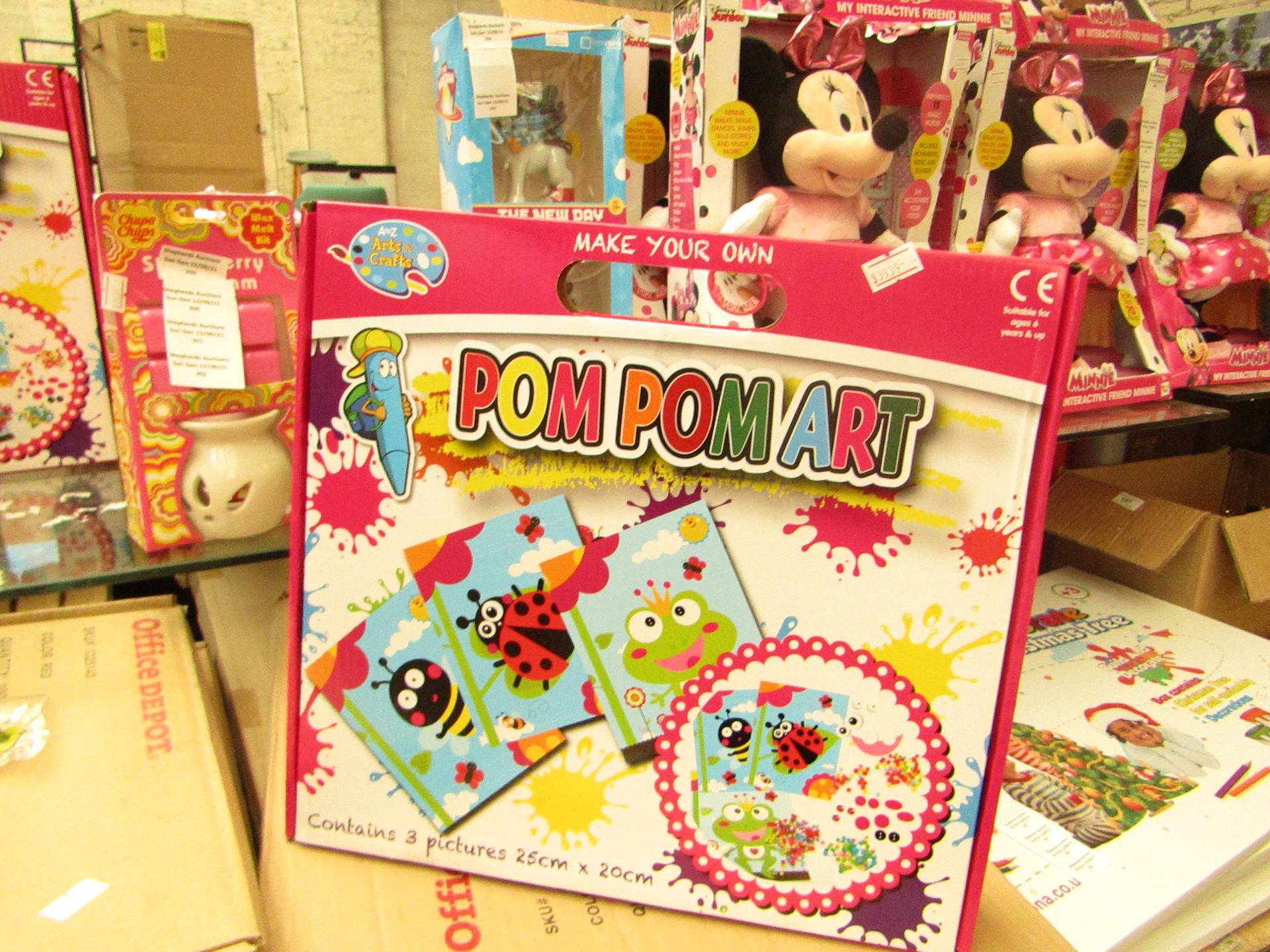 A to Z Arts & Crafts Pom Pom Art - New & Boxed