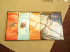 1X BOX CONTAINING 10 GODIVA CHOCOLATE BARS BLOOD ORANGE & SALTED CARAMEL & ROASTED ALMOND & 72%