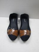 3x Pairs of ladies brown band dolly shoes, size39, new & packaged.