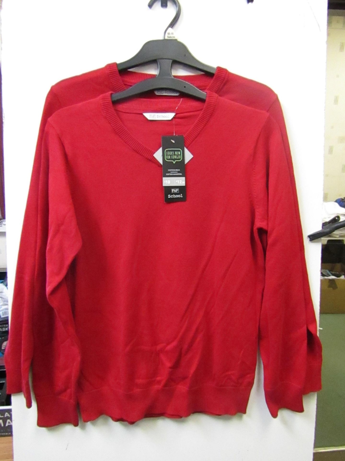 2x boys 2piece school jumper red - size 10/11 - new but might have security tags on.