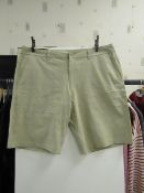 Hang Ten Hybrid Shorts with stretch, size 40 waist new with tag