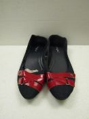 3x Pairs of ladies red band dolly shoes, size 38, new & packaged.