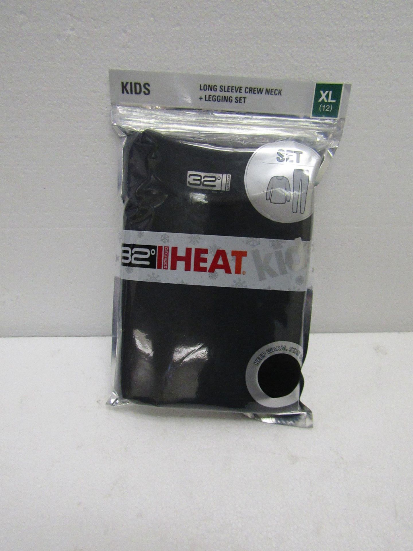 32 Degree Heat Kids Long Sleeve crew neck and leggings sets, new and packaged ready for the Cold