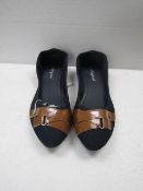 3x Pairs of ladies brown band dolly shoes, size38, new & packaged.