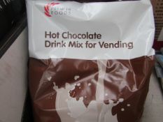 Premier Foods - Hot Chocolate Drink Mix For Vending - 1Kg Bag - BBD AUG 2020.