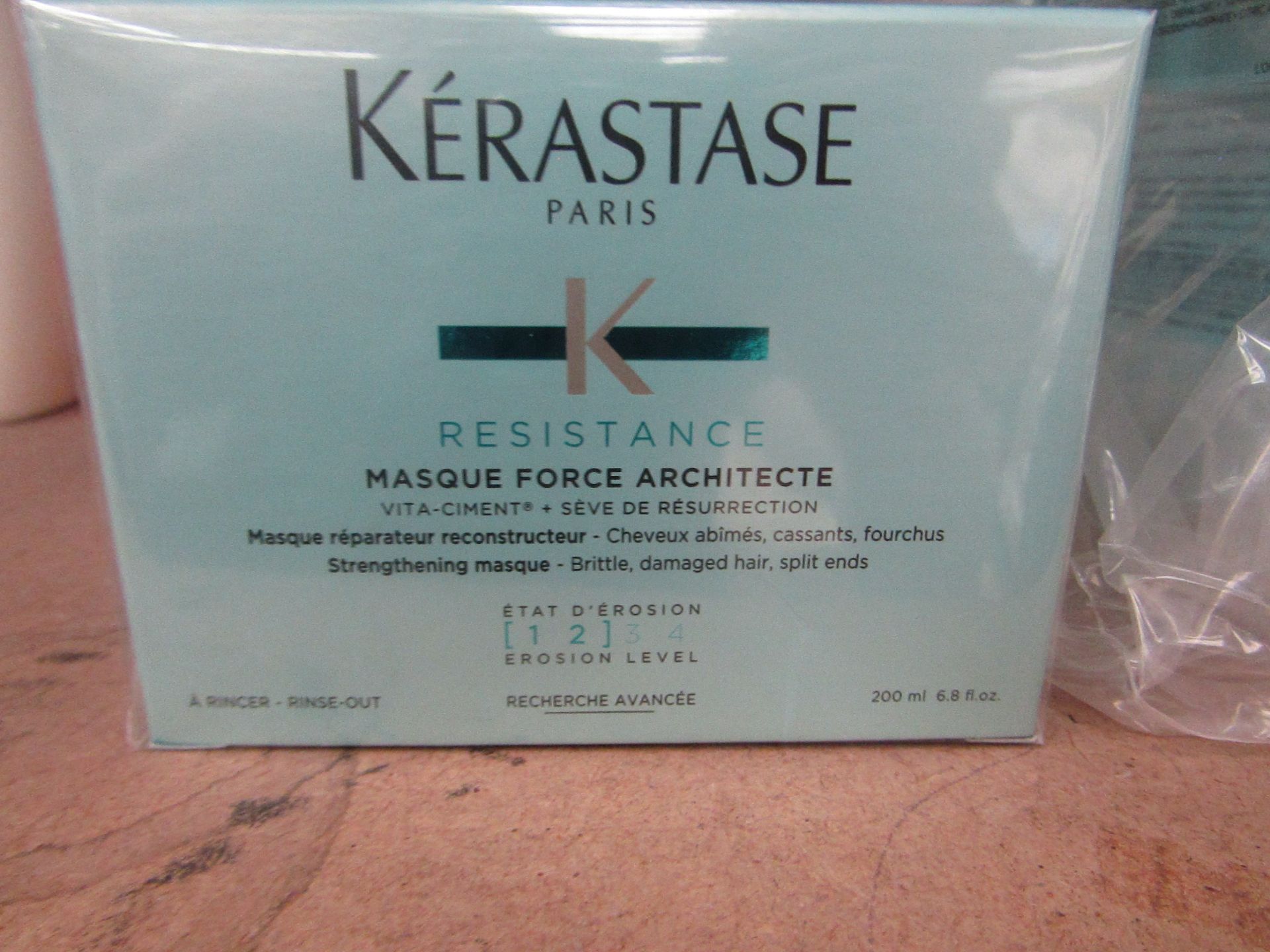 1x Kerastase - Resistance Masque Force Architecte 200ml - Unused. 1x Kerastase - Resistance