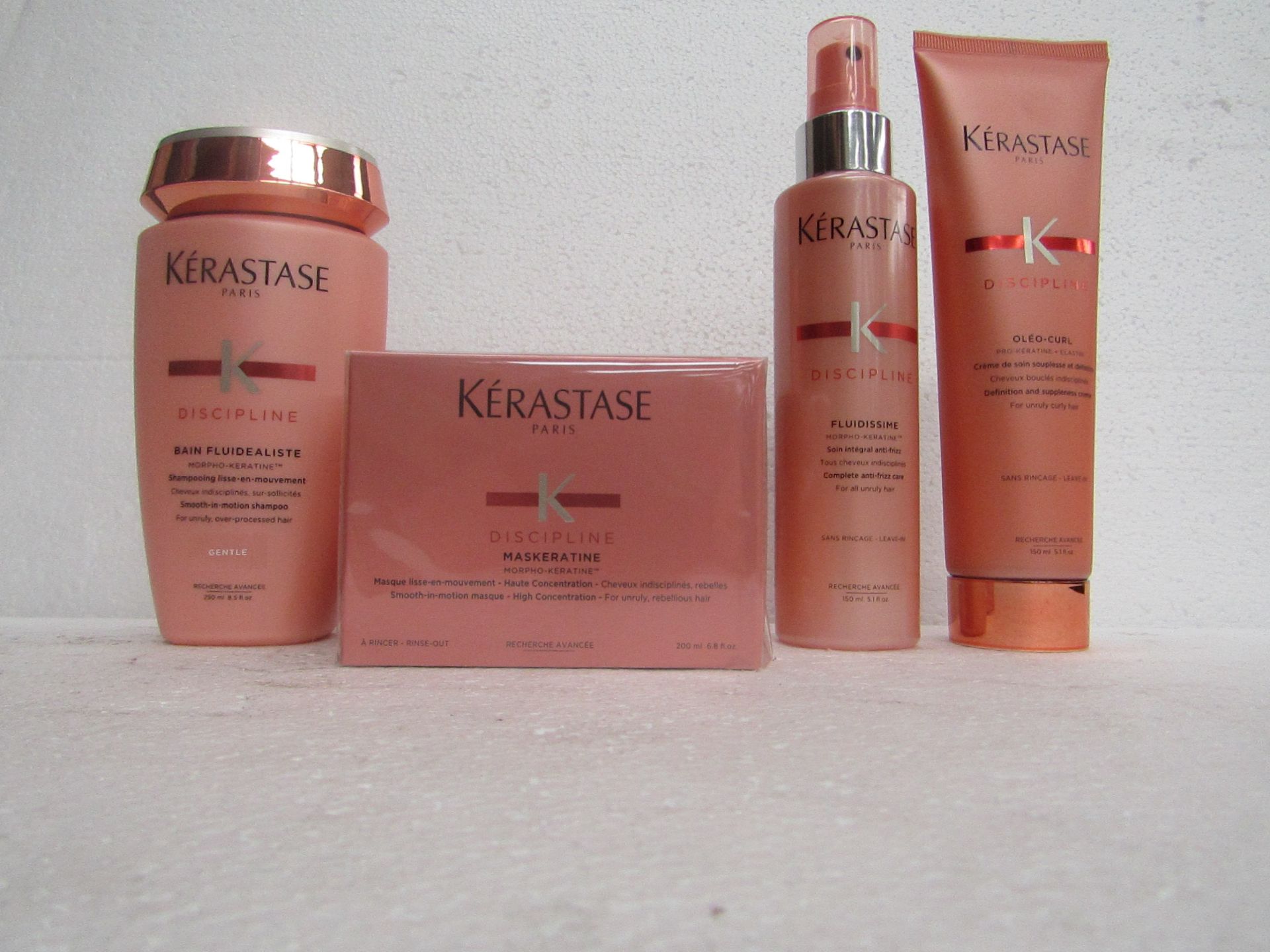 Kerastase 4 Piece Set : 1x Kerastase - Discipline Pro-Keratin Definition & Suppleness Creme (