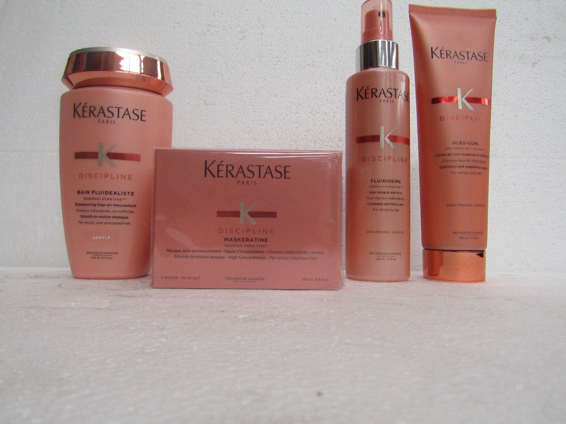 Kerastase 4 Piece Set : 1x Kerastase - Discipline Pro-Keratin Definition & Suppleness Creme (