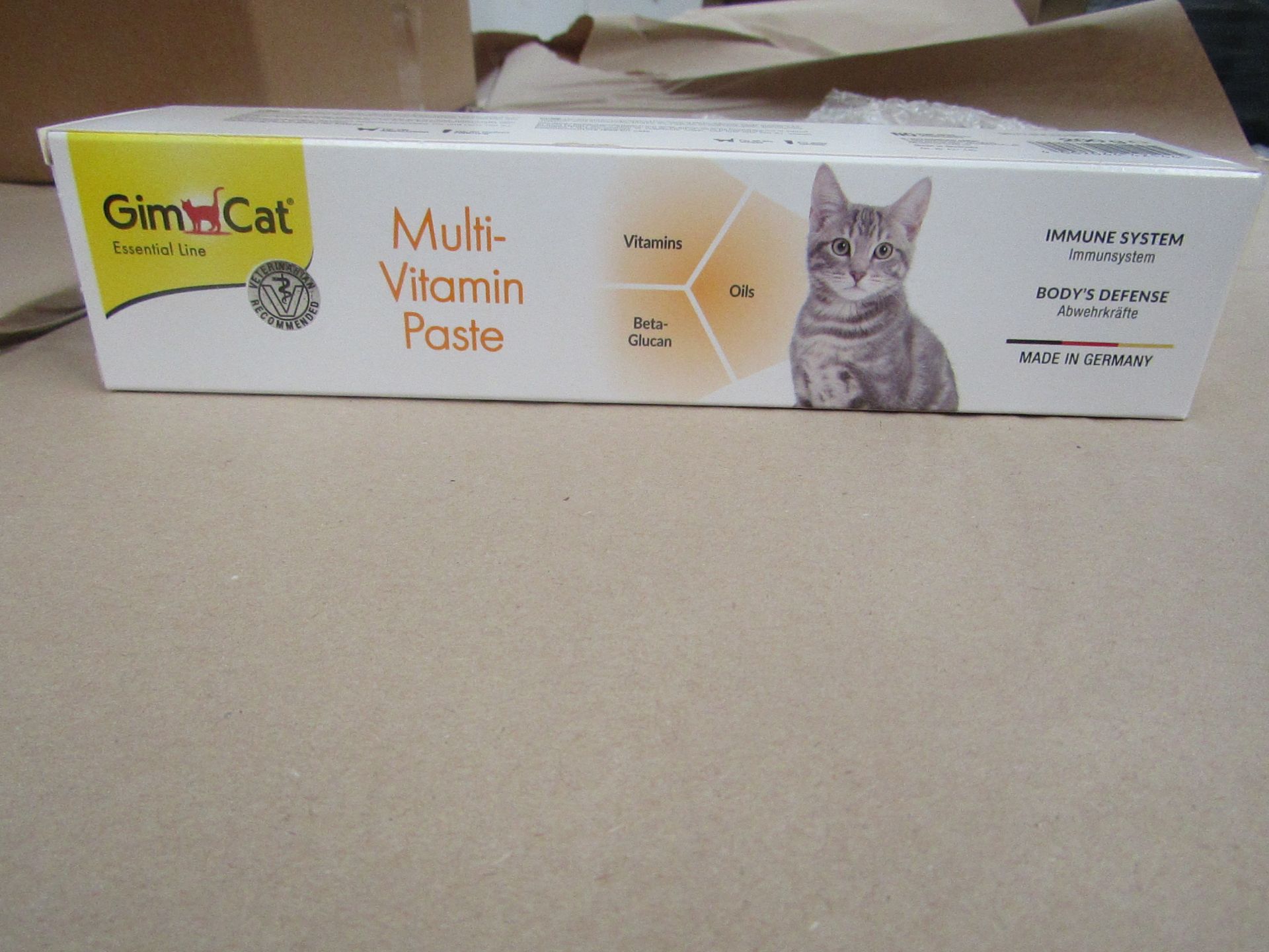20x Gimcat - Multi-Vitamin Paste (Helps Immune System / Body's Defense - 200g Tubes - BBD 16/07/21 -