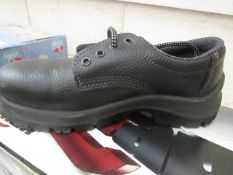 Almar - Black Steel Toe Safety Boots - Size 5 - Unused & Boxed.