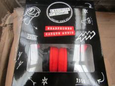 5x 5 Seconds Of Summer - Headphones - RRP £12.99 each on Amazon - New & Boxed.