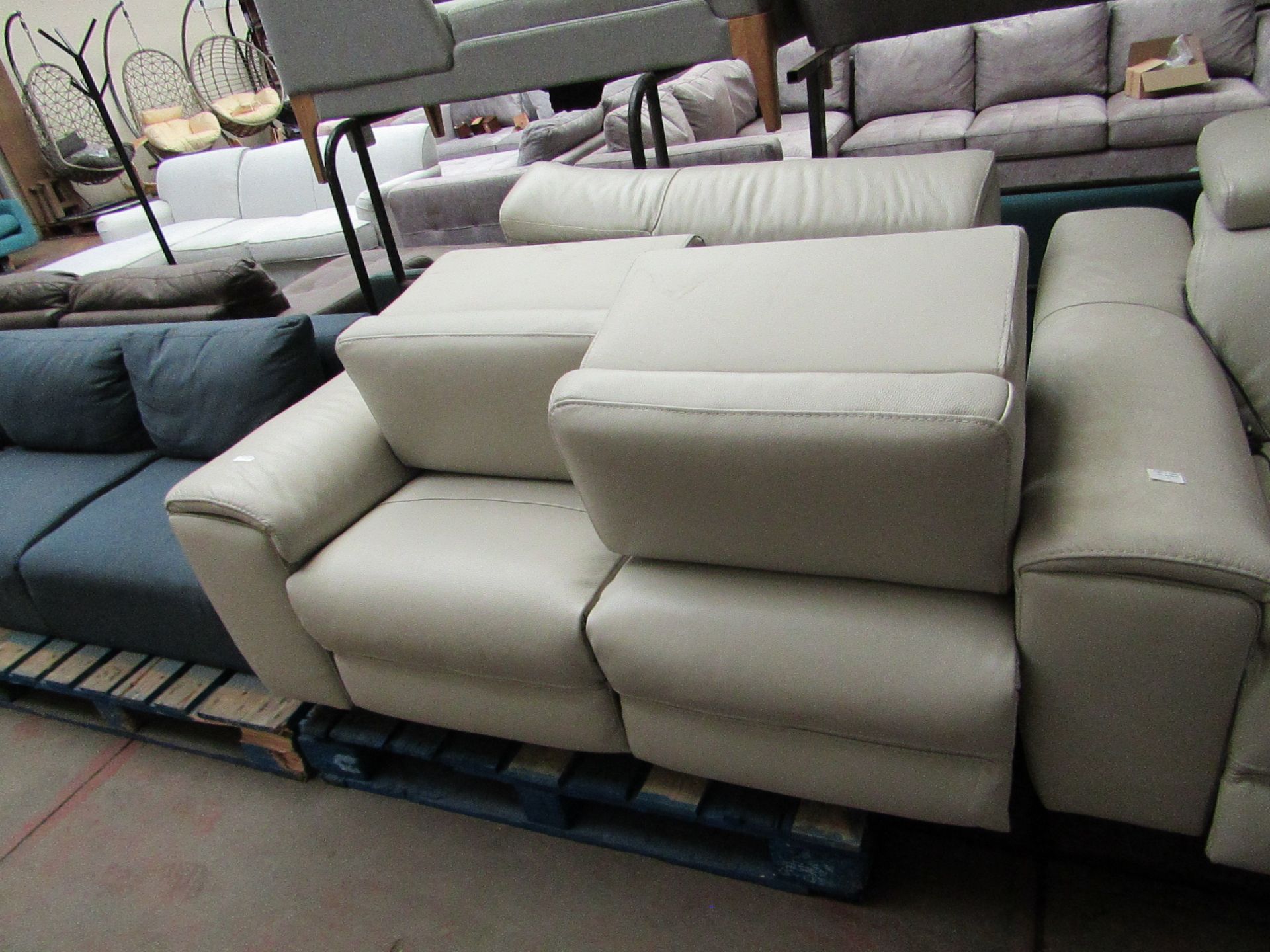 Nicoletti 3 seater leather sofa, may have marks and scuffs but noting too major. This sofa is