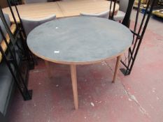 | 1X | COX AND COX HUBSCH ROUND DINING TABLE | LOOKS UNUSED (NO GUARANTEE) | RRP ?995 |