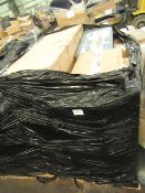 | 1x | PALLET CONTAINING CUSTOMER RETURN STOCK FROM A LARGE ONLINE RETAILER | UNMANIFESTED |