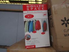 4x Sigiller Space - Box of 2 Clear Hanging Wardrobe Vaccum Storage bags - RRP £14.99 - Unchecked &