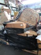 | 1X | PALLET OF FAULTY / MISSING PARTS / DAMAGED CUSTOMER RETURNS MADE.COM STOCK UNMANIFESTED |