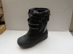 RiverLand - Boys Snow Boots - Size 4 - Unused & Boxed. - Please See Image For Design.