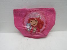 1X KIDS CARRY BAG, UNCHECKED AND PACKAGED, SEE PICTURE FOR DESIGN