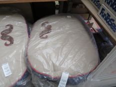 1x Bobby dog bed beige - unknown size - new & packaged.