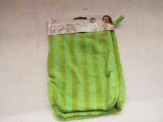 24x Shower glove 2 piece set, new and packaged