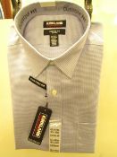 Kirkland Signature Custom Fit Shirt - Blue Chequered - 16.5" Collar x 32/33 -