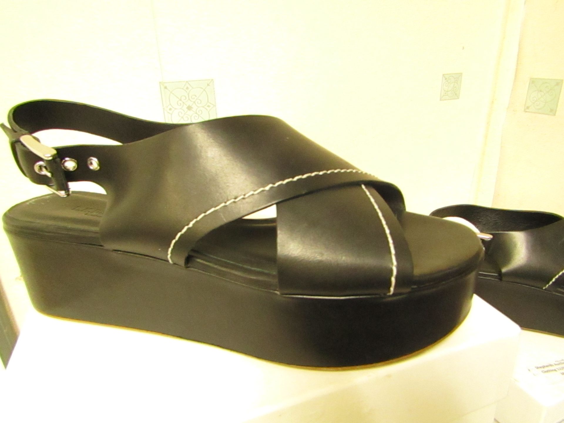 L K Bennett London Sima Black Veg Leather Shoes size 39 RRP £250 new & boxed see image for design