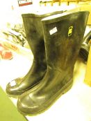 Wellington Boots - Size 8 - Black - Look new