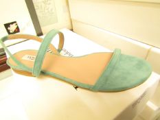 L K Bennett London River Light Blue Suede Shoes size 39 RRP £150 new & boxed see image for design