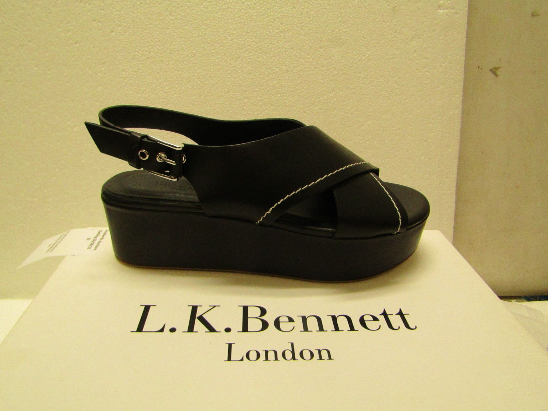 L K Bennett London Sima Black Veg Leather Shoes size 38 RRP £250 new & boxed see image for design