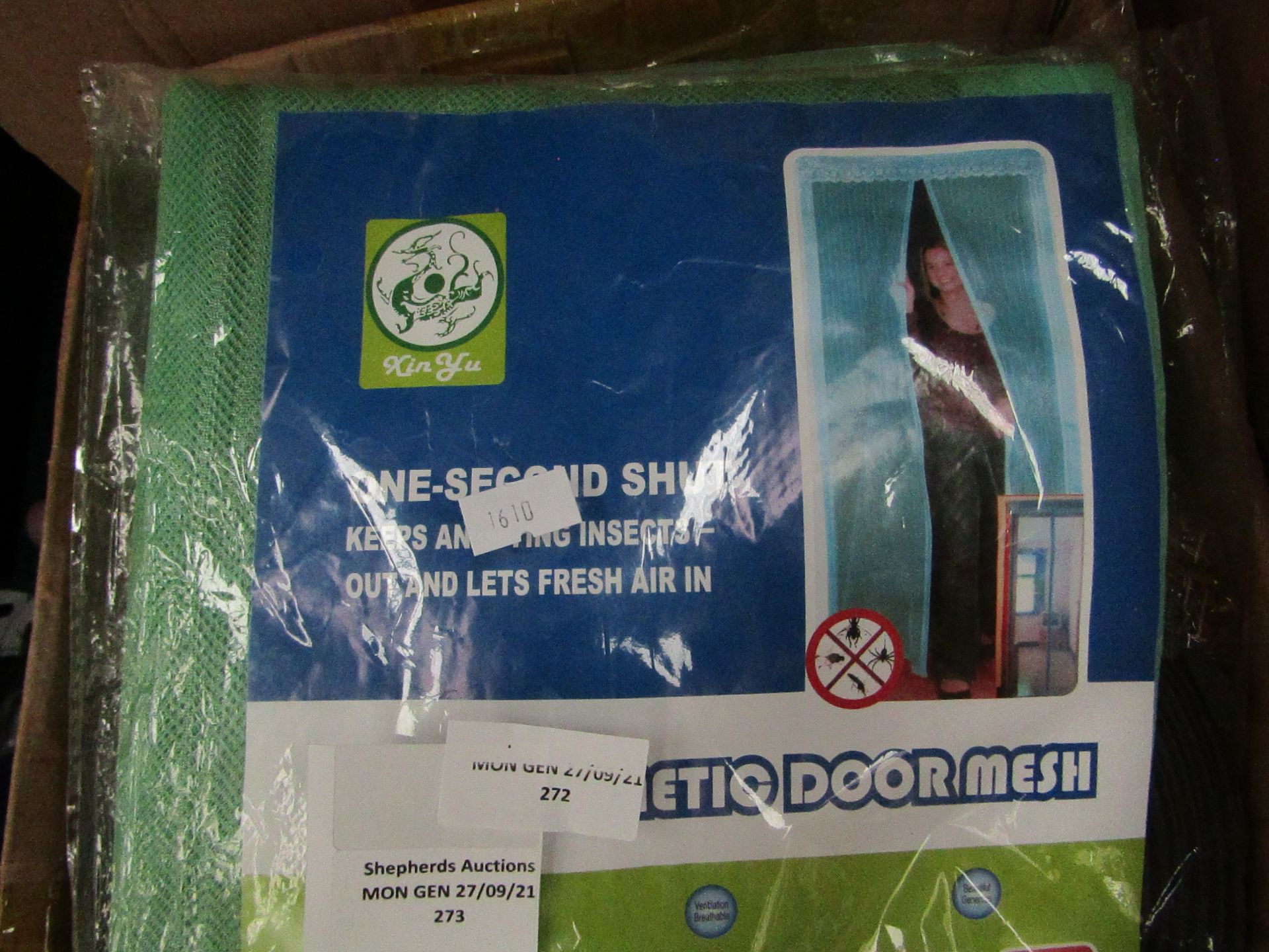 5x Kin Yu - Magnetic Door Mesh (Keeps Out Annoying Insects) - Green - Unused & Packaged.