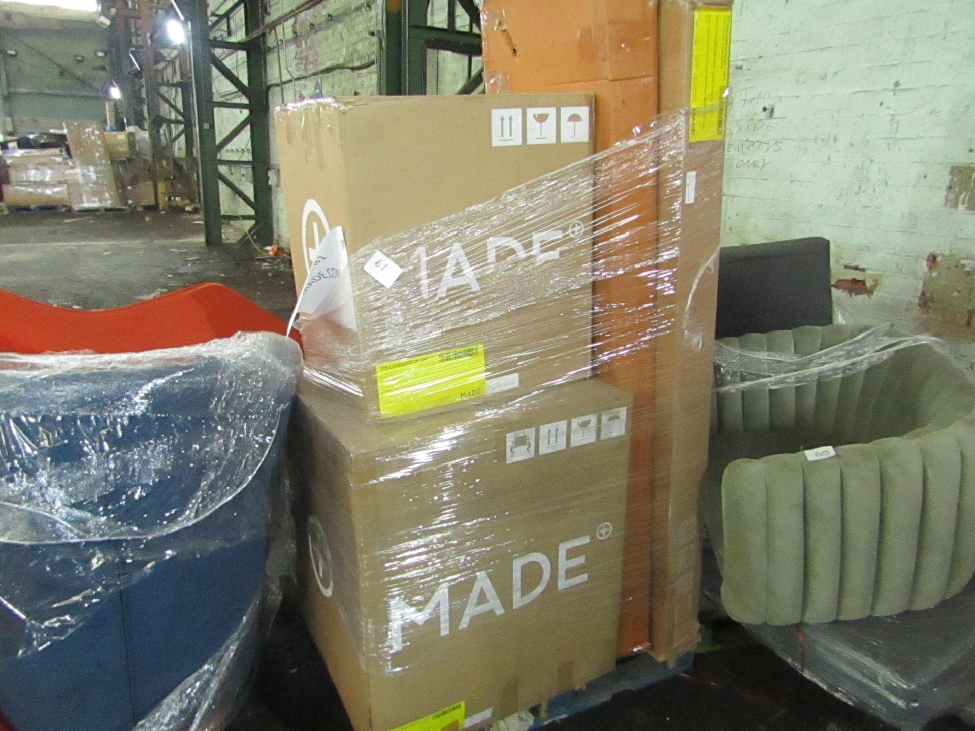 Mixed pallet of Made.com customer returns to include 5 items of stock with a total RRP of