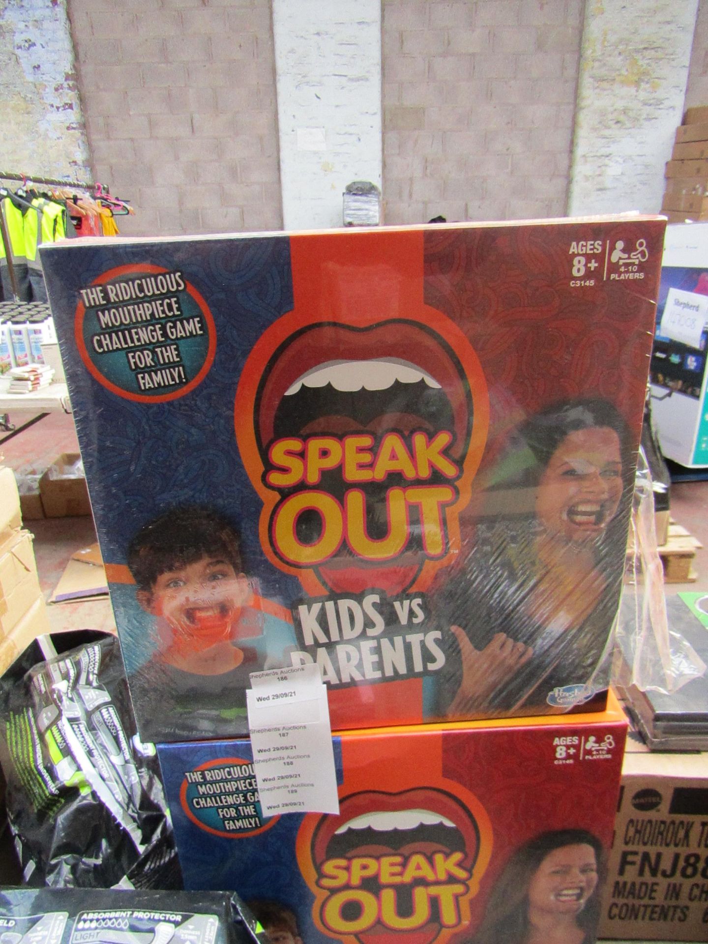 Hasbro gaming - speak out board game - looks unused.