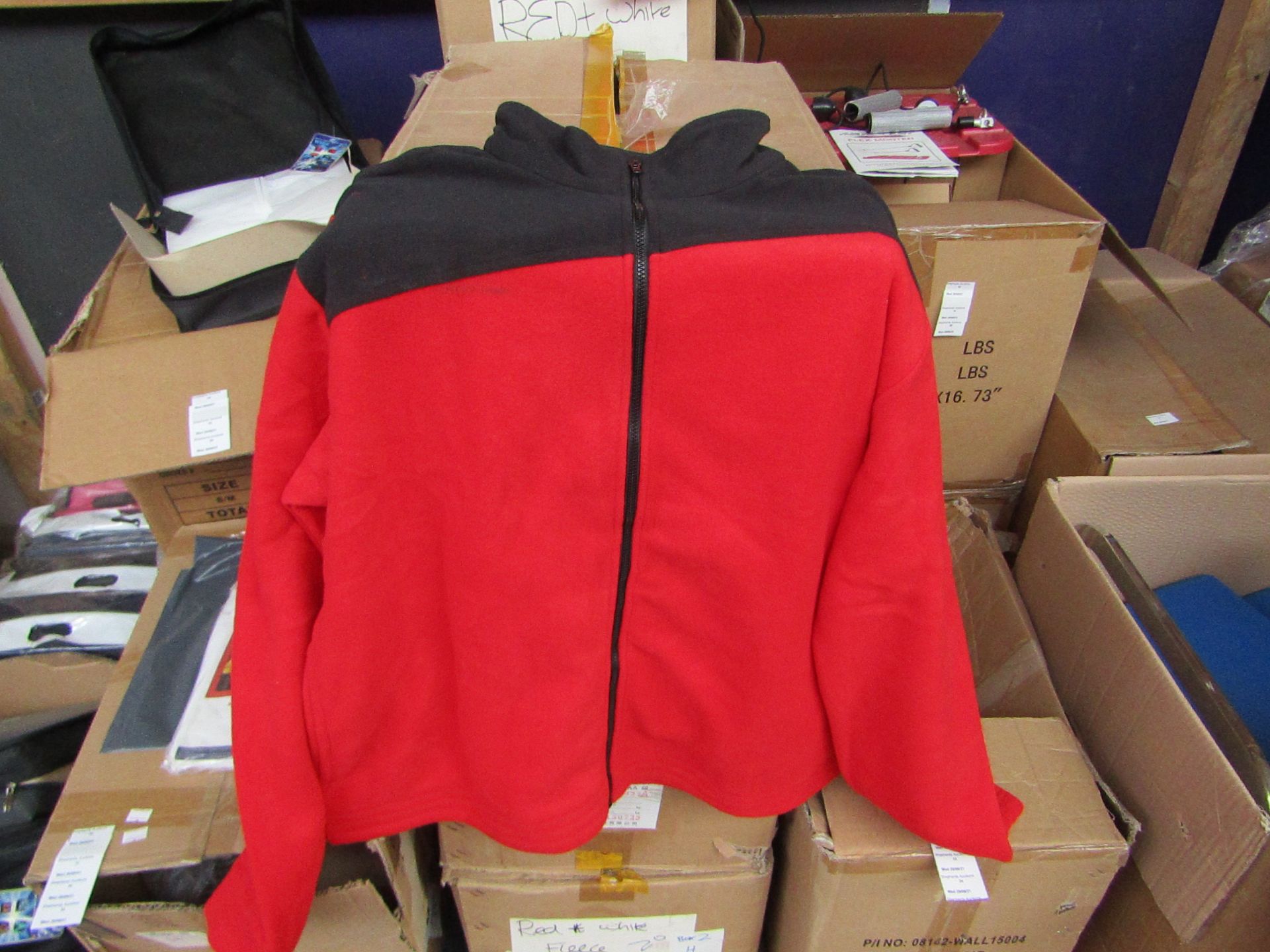 Unbranded - Adult Fleece Jacket - Size Large - New & Packaged - RRP £14.99.